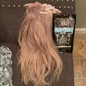 Zala 14-16’’ tape in platinum blonde extensions